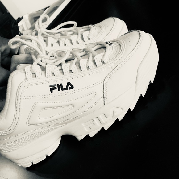 Filas - Picture 2 of 3
